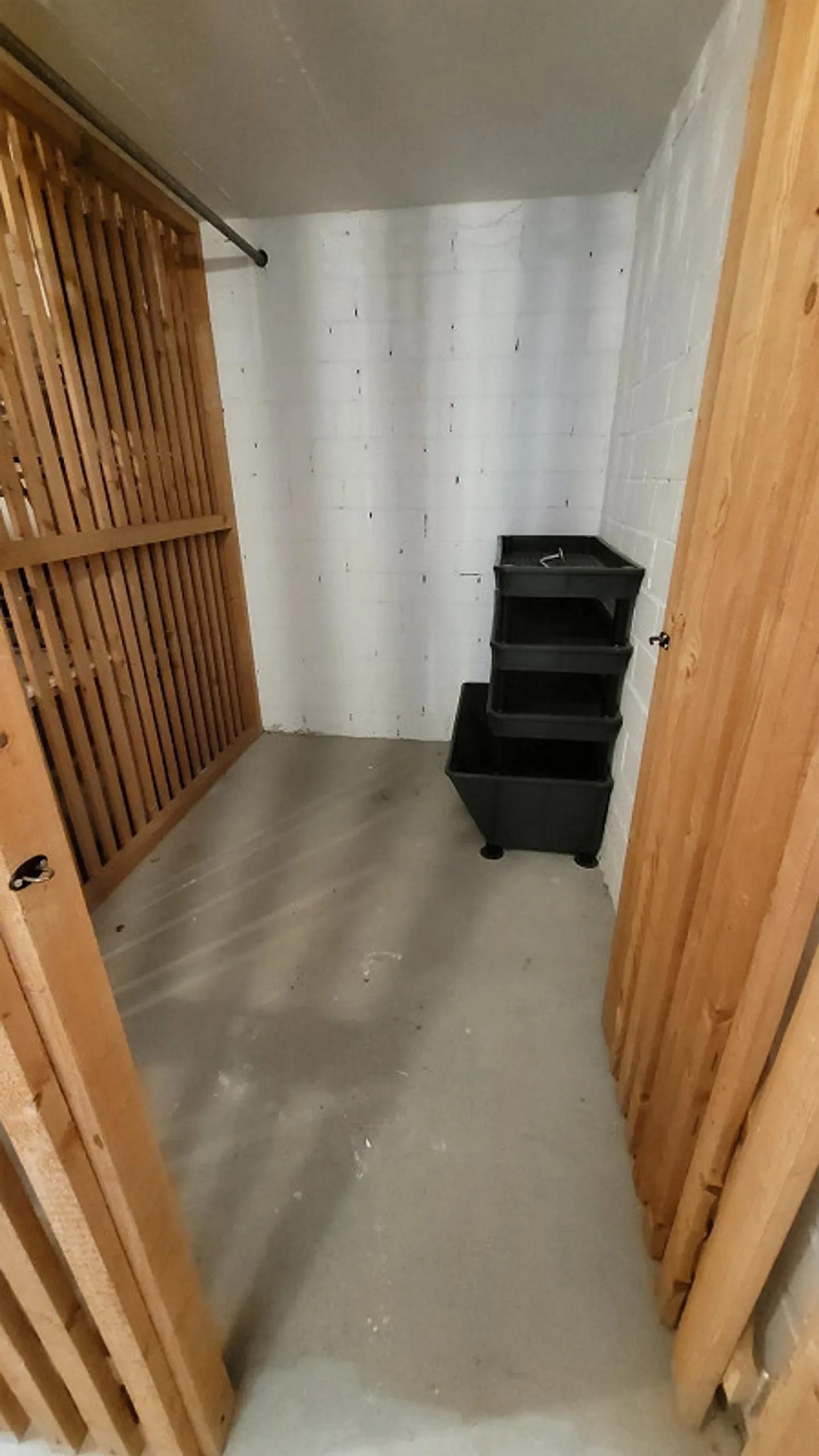 Oasi abitativa - attualmente in totale ristrutturazione - in un tranquillo quartiere residenziale - Foto 22 di 25