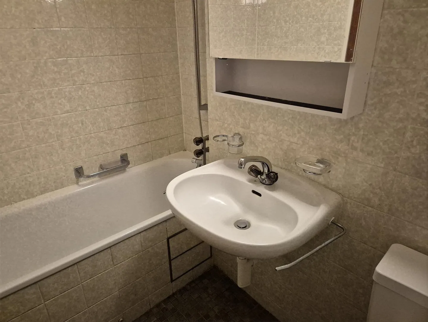 2-room apartment on the main street in Reinach-Dorf - Photo 5 of 9