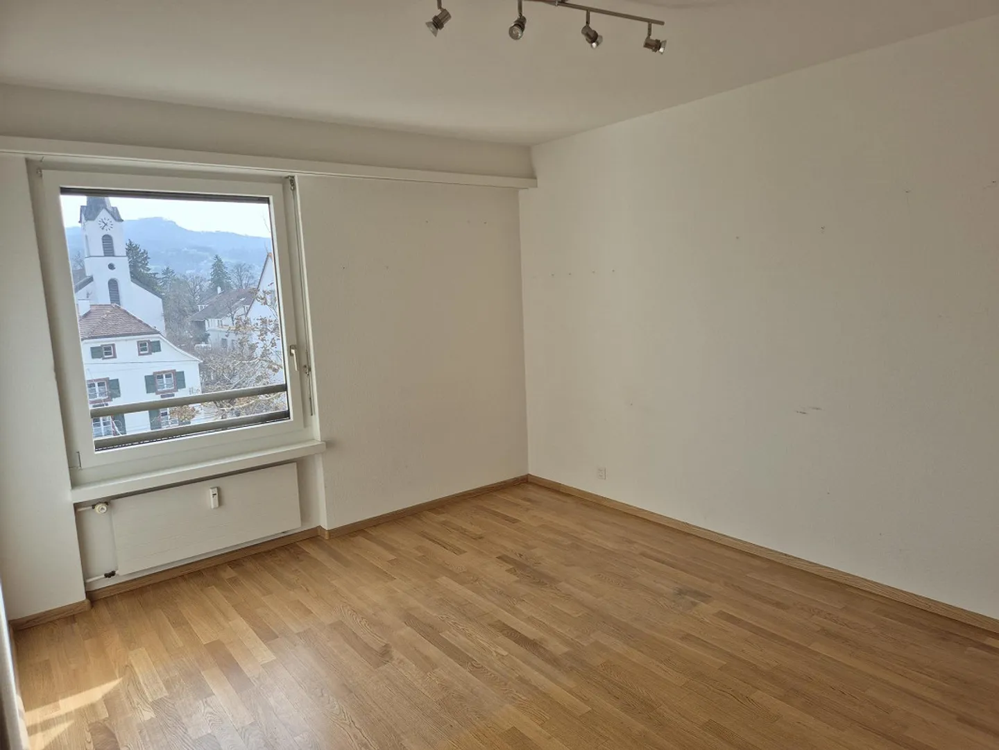 2-room apartment on the main street in Reinach-Dorf - Photo 8 of 9