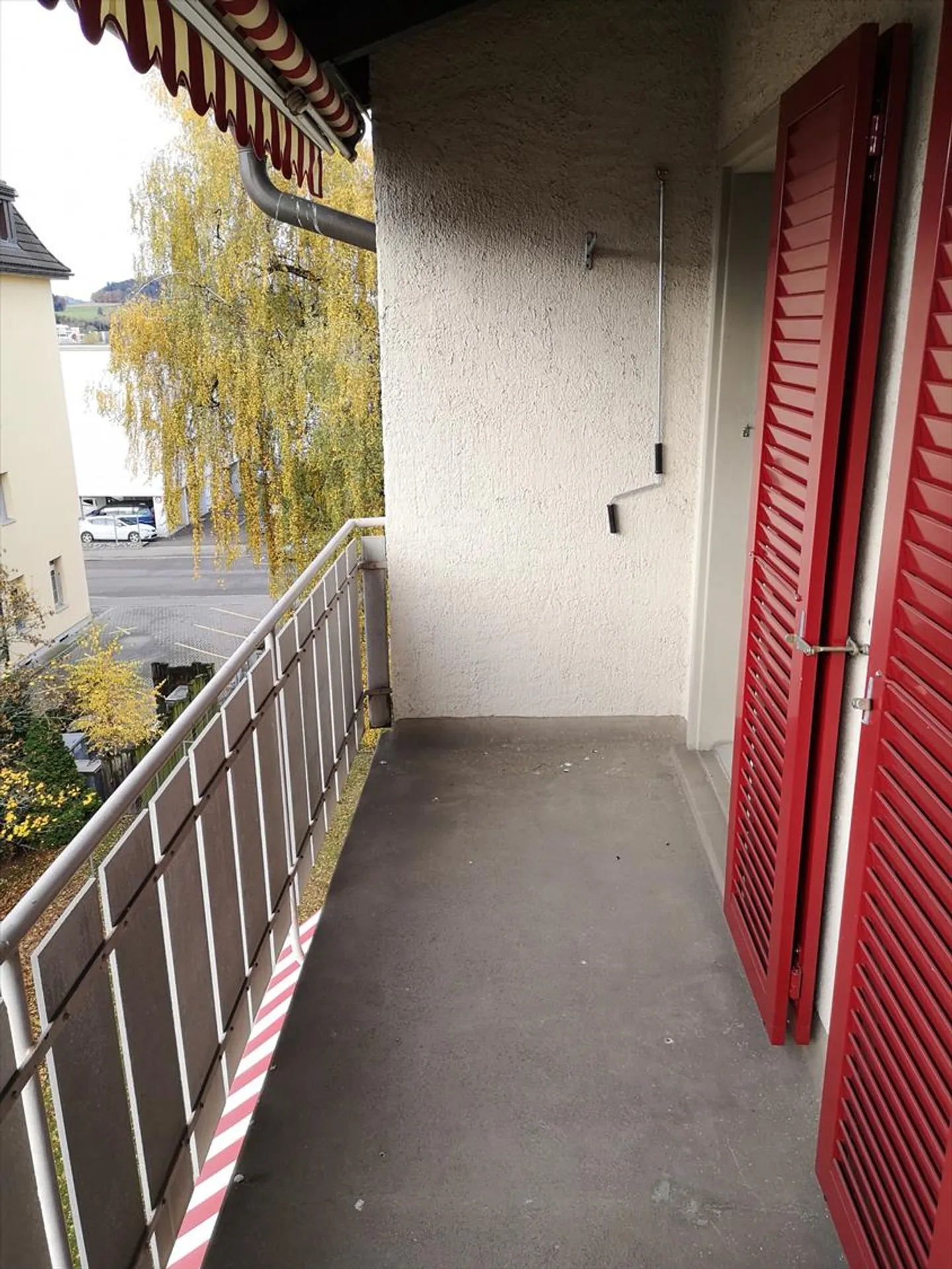 Living without a deposit in a central location! - Photo 12 of 13