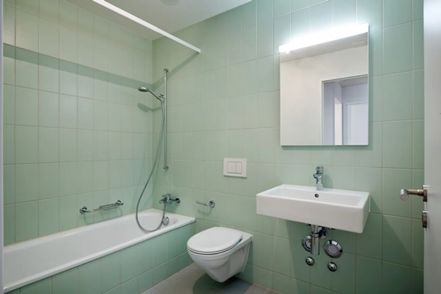 Beau et spacieux logement ! - Photo 5 sur 5