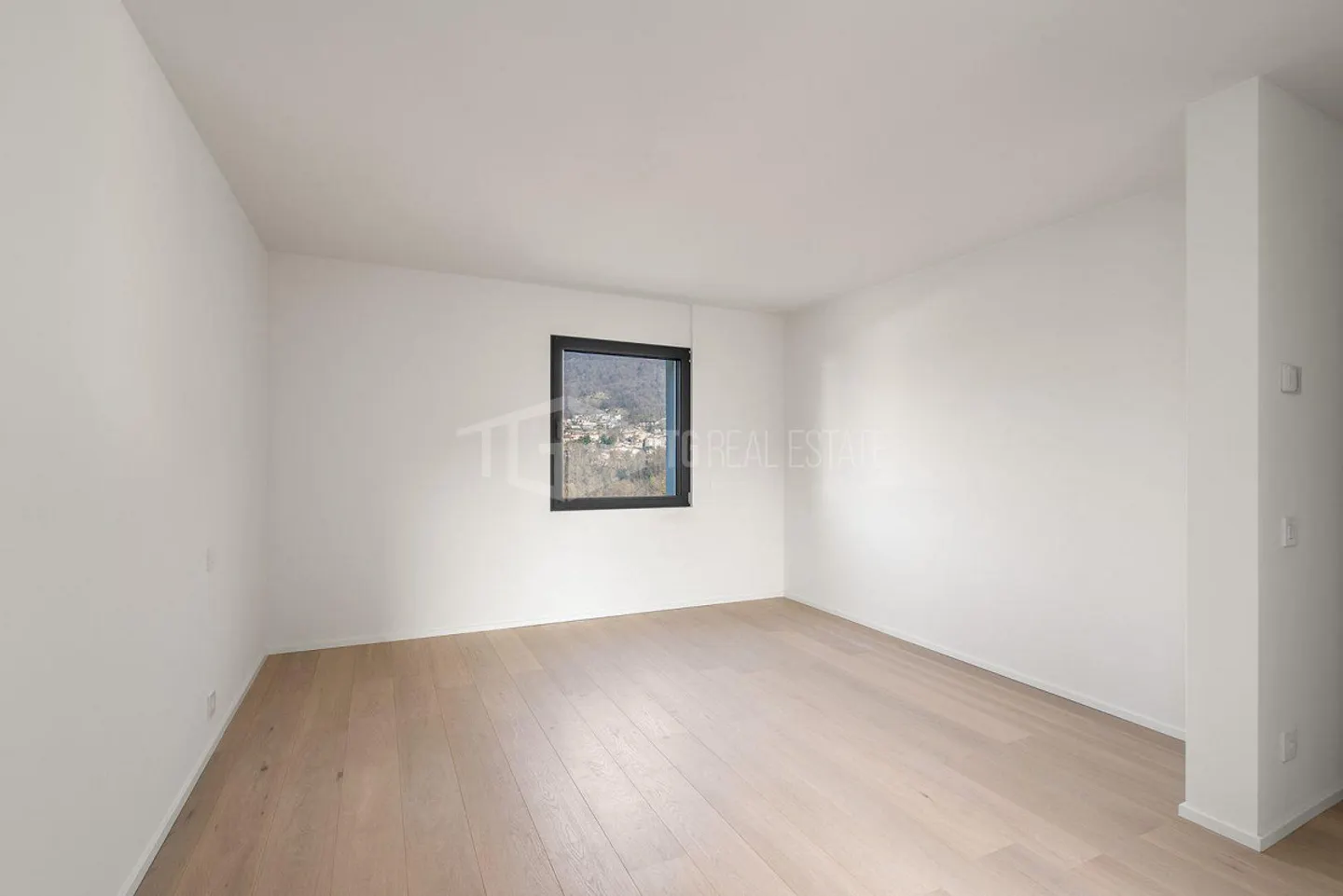 BRIGHT 4.5 ROOMS WITH GARDEN - Photo 9 of 18