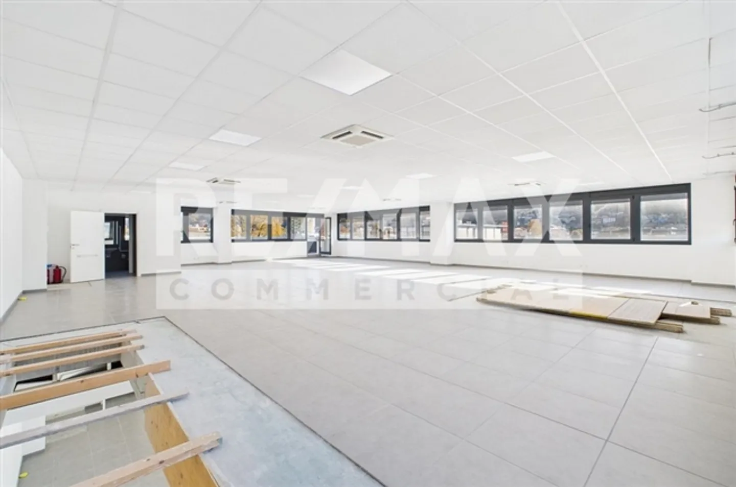 Apartment - Photo 9 of 13