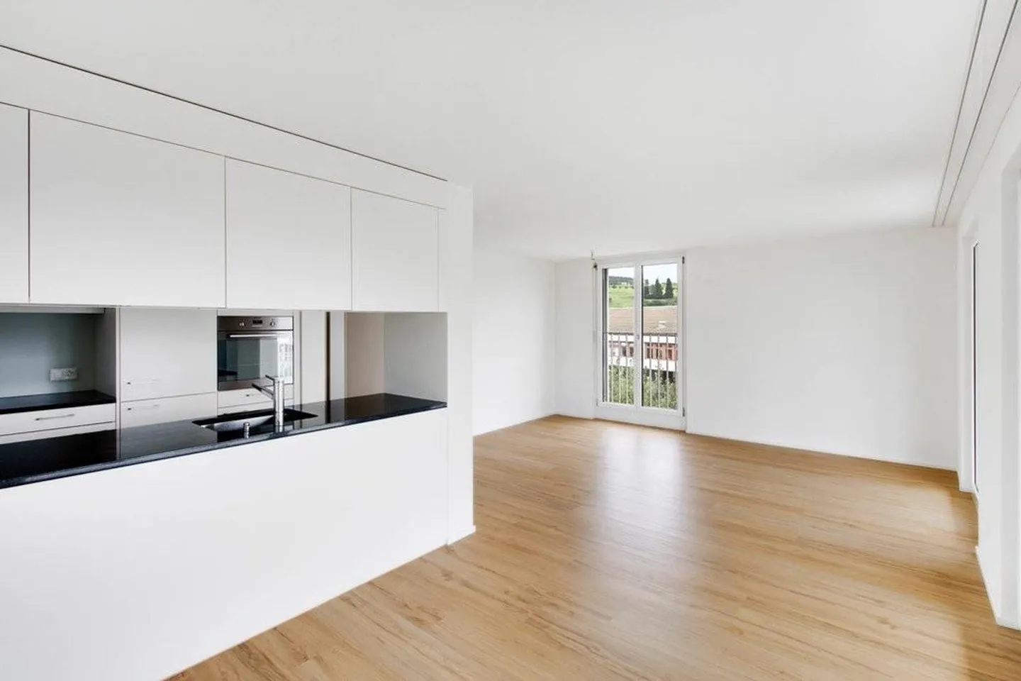 Here awaits your new home! - Photo 5 of 12