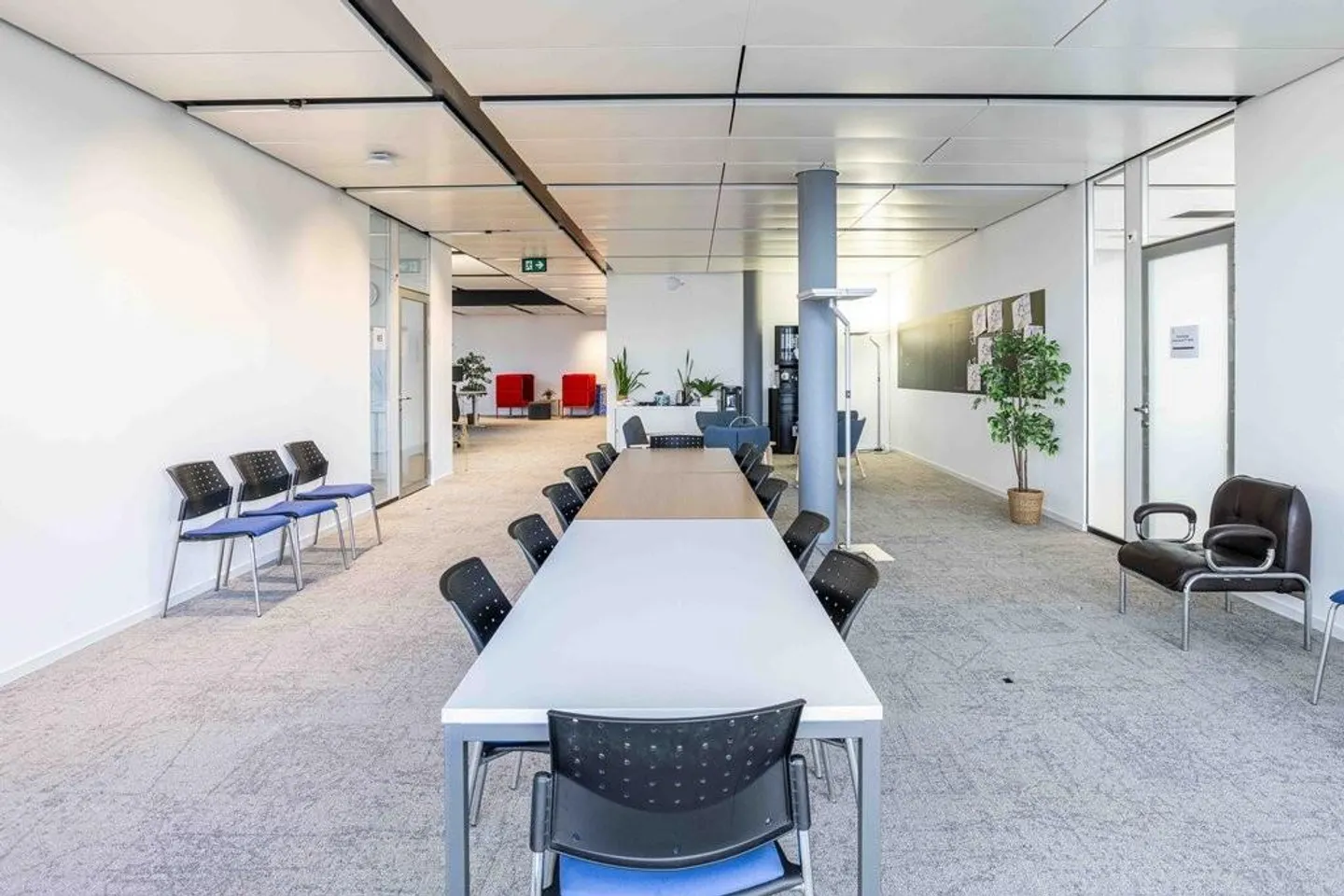 Büros in einem High-Tech-Campus - Foto 7 von 9