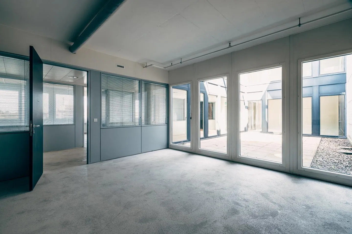 Attractive office spaces in the former 'Gondrand' building - Photo 6 of 10