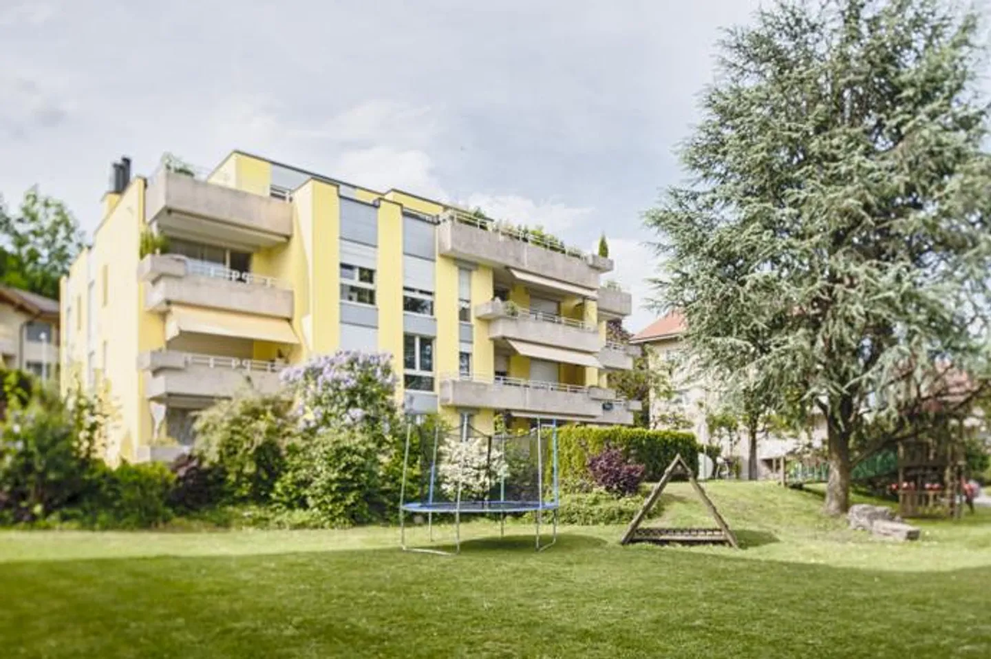 Craft Room for Rent in Lengnau - Photo 1 of 1