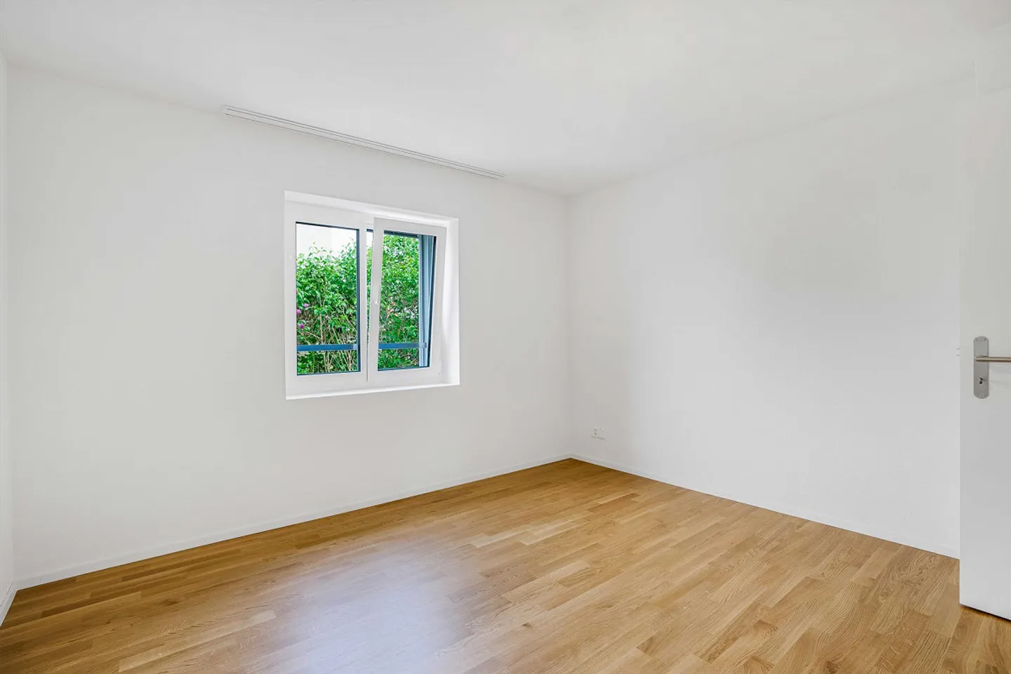 Modern 3.5-room apartment for rent in Heerbrugg - Photo 4 of 10