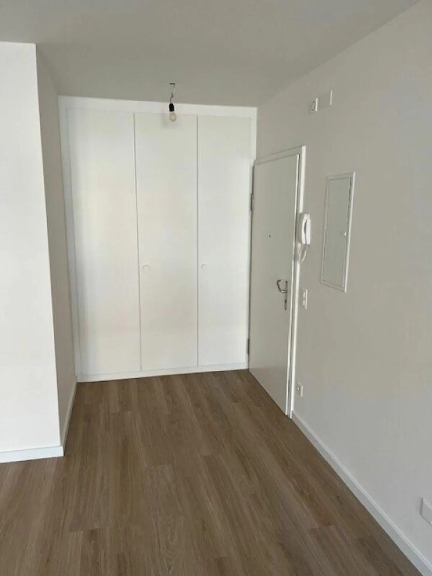 Appartamento Ristrutturato Vicino alla Stazione - Foto 2 di 10
