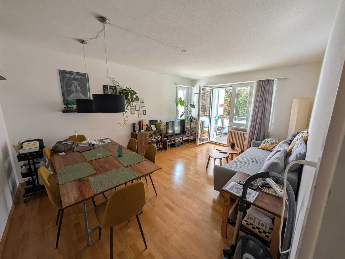 Möblierte Wohnung in Oerlikon - Foto 1 von 8