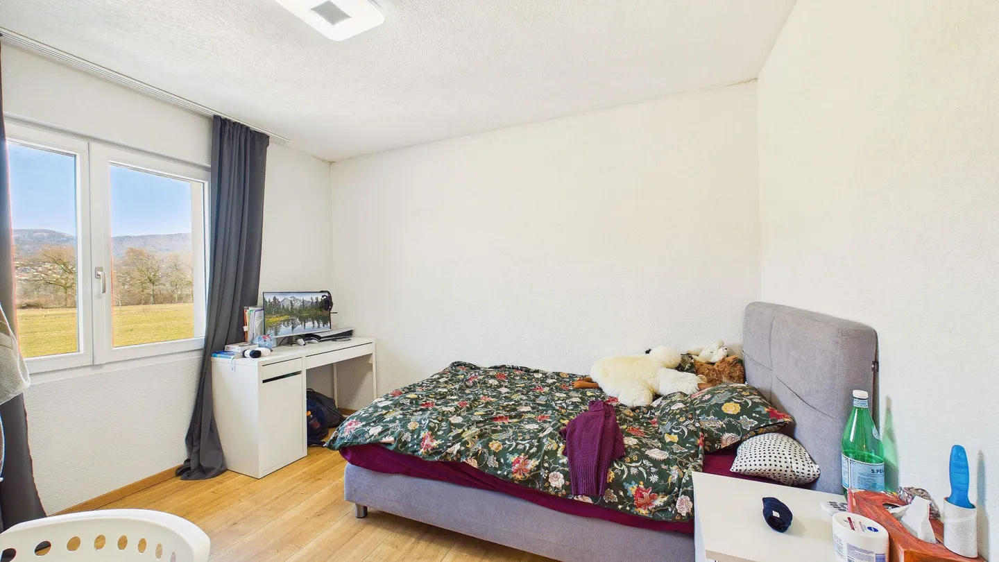 Stilvolles 5.5-Zimmer- Einfamilienhaus mit Garten und laufenden Erneuerungen - Foto 14 von 17