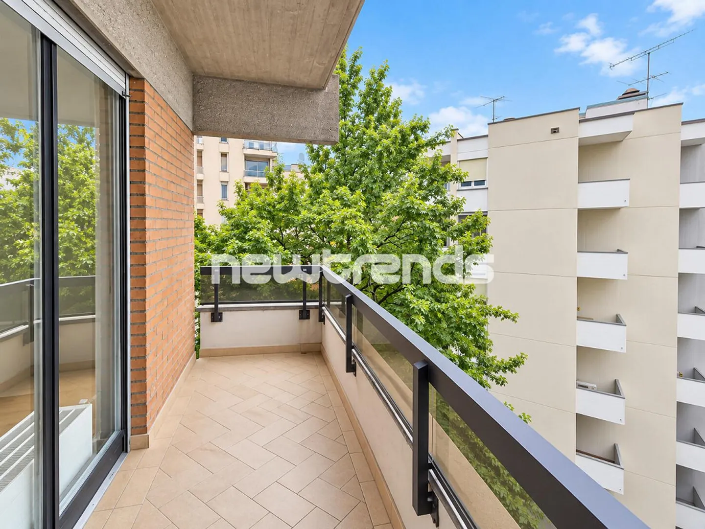 Lugano : studio à louer dans un quartier central - Photo 7 sur 9