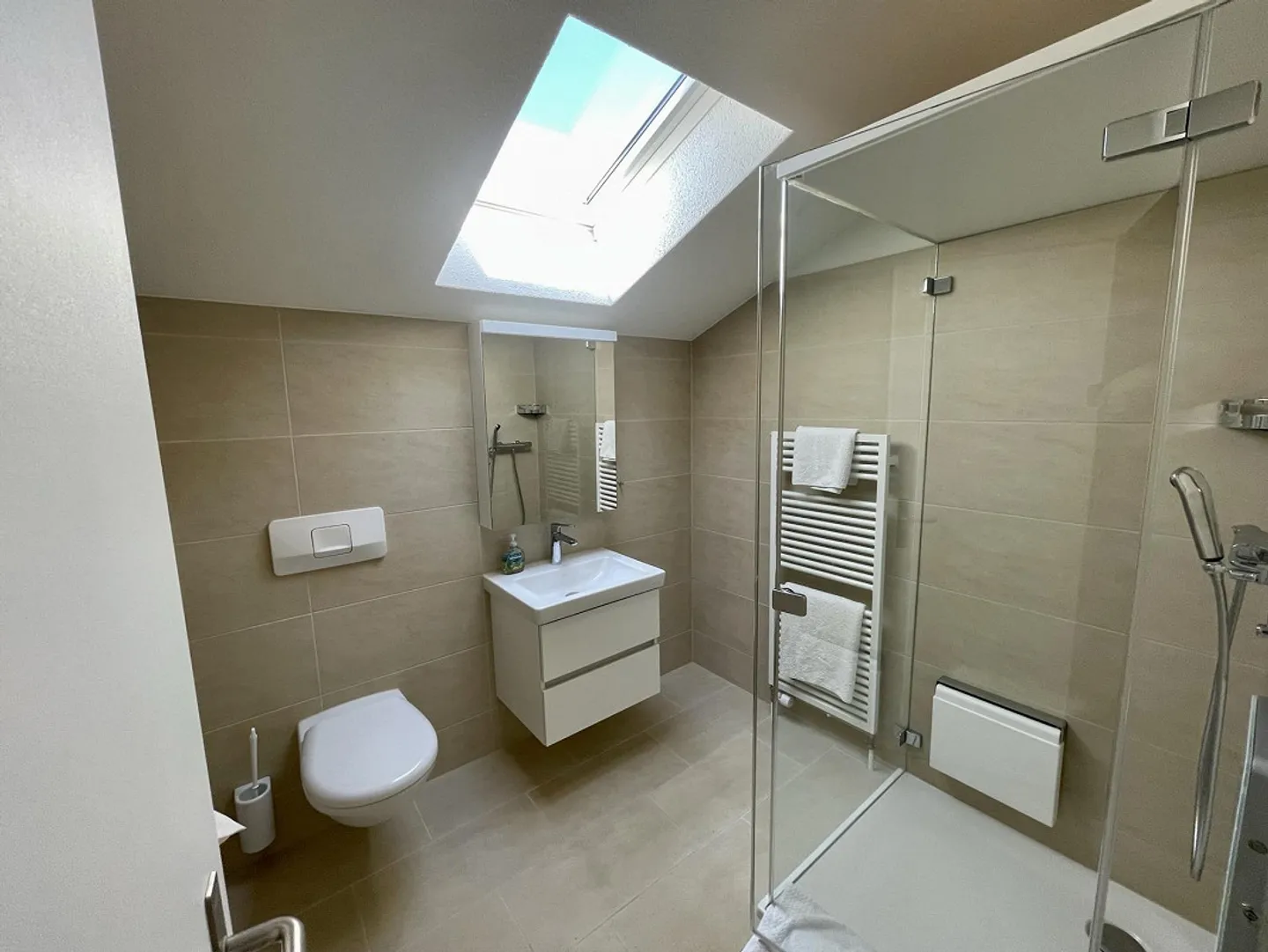 Appartement en Attique Moderne avec Vue - Photo 5 sur 13