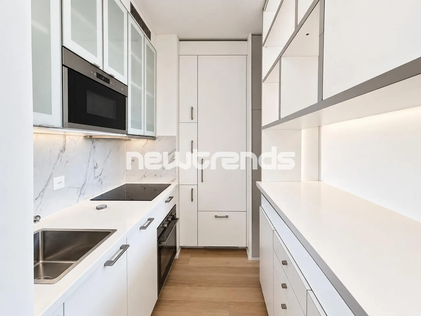 Lugano : studio à louer dans un quartier central - Photo 2 sur 9