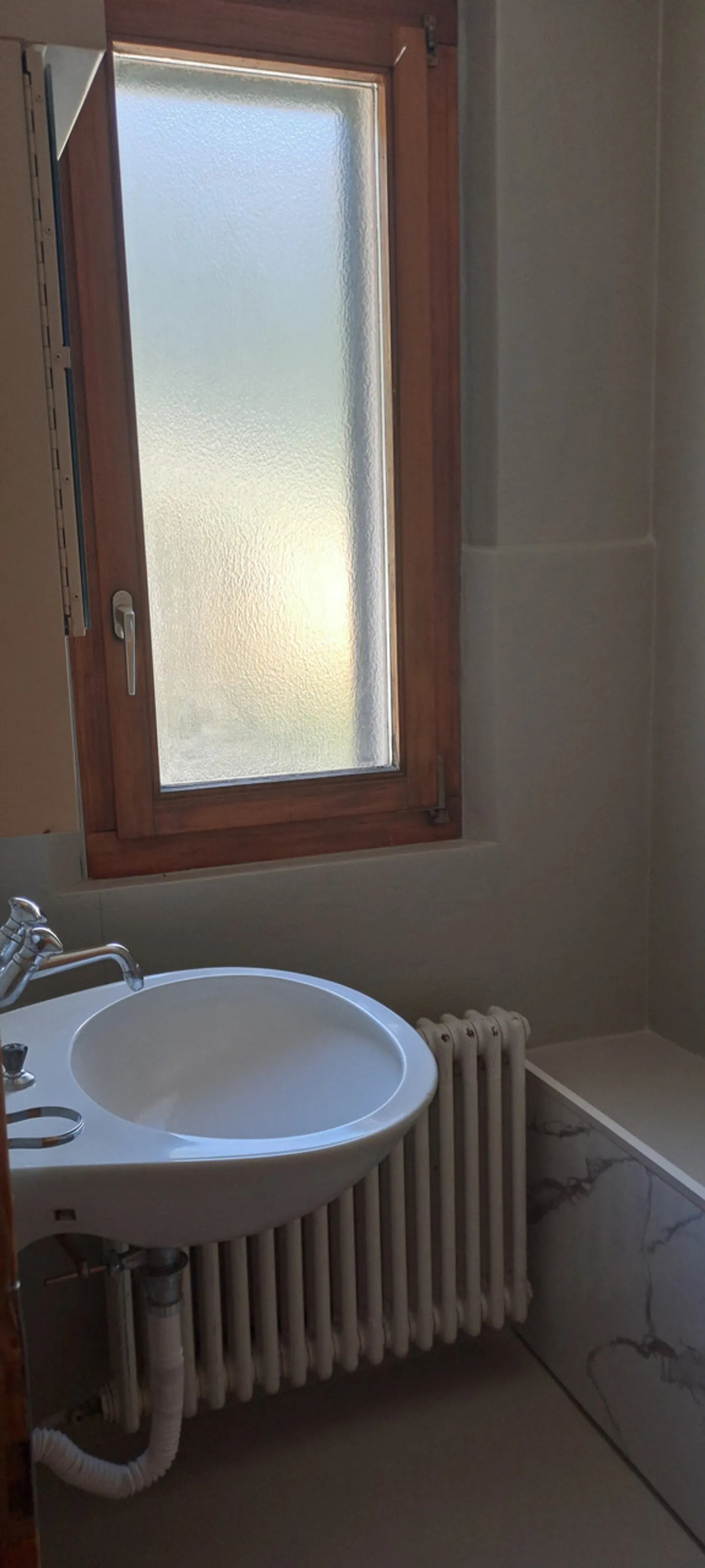 Charming Studio in Charrat - Photo 6 of 8