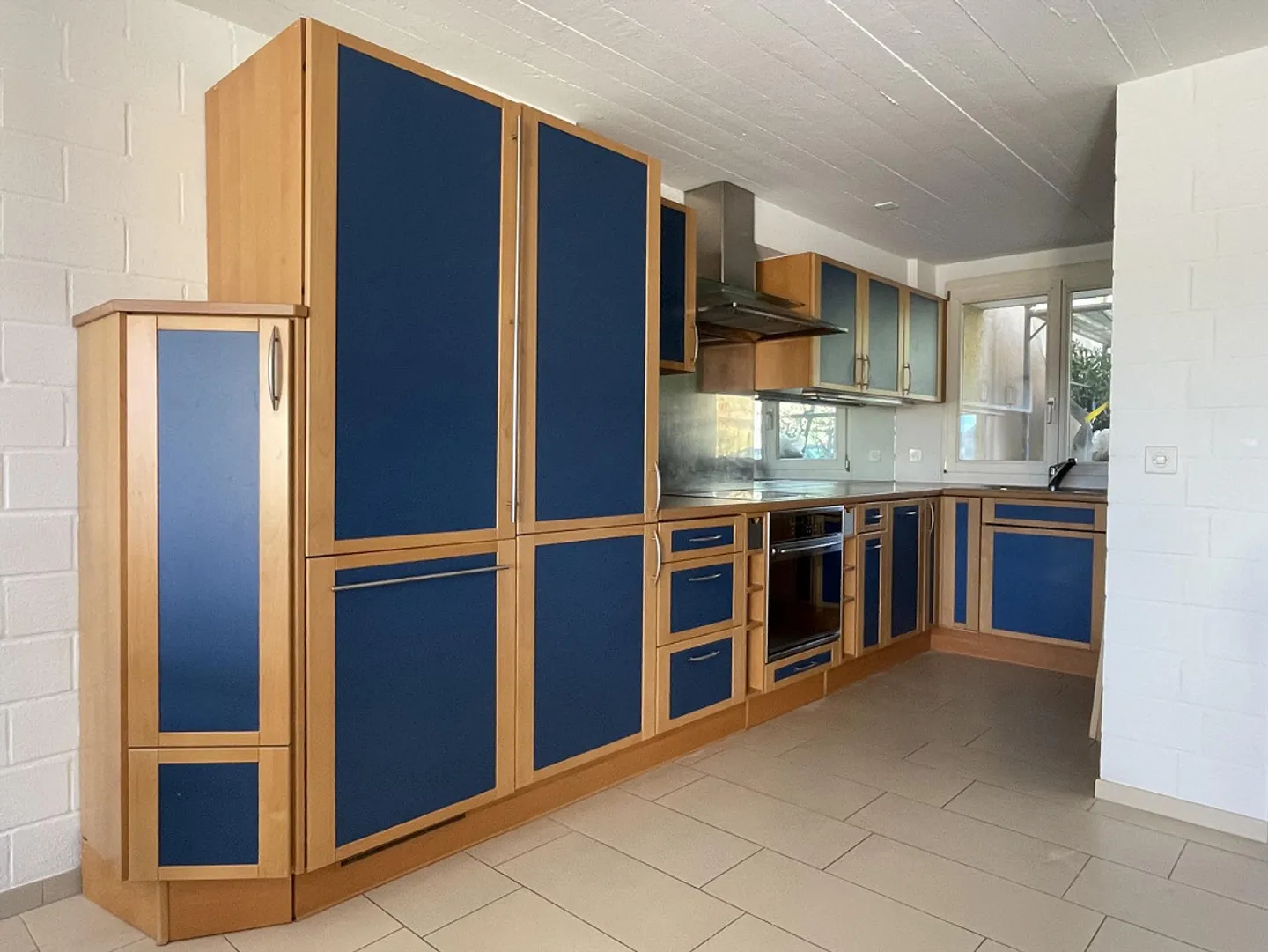 House in Thayngen with beautiful views and garden - Photo 3 of 28