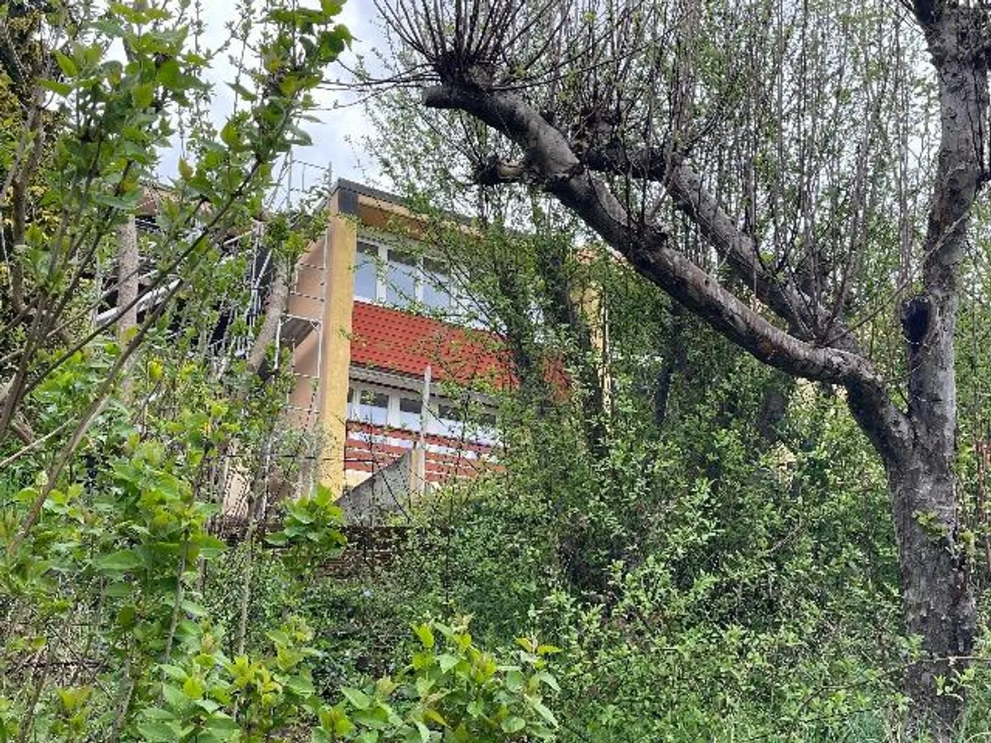 House in Thayngen with beautiful views and garden - Photo 16 of 28