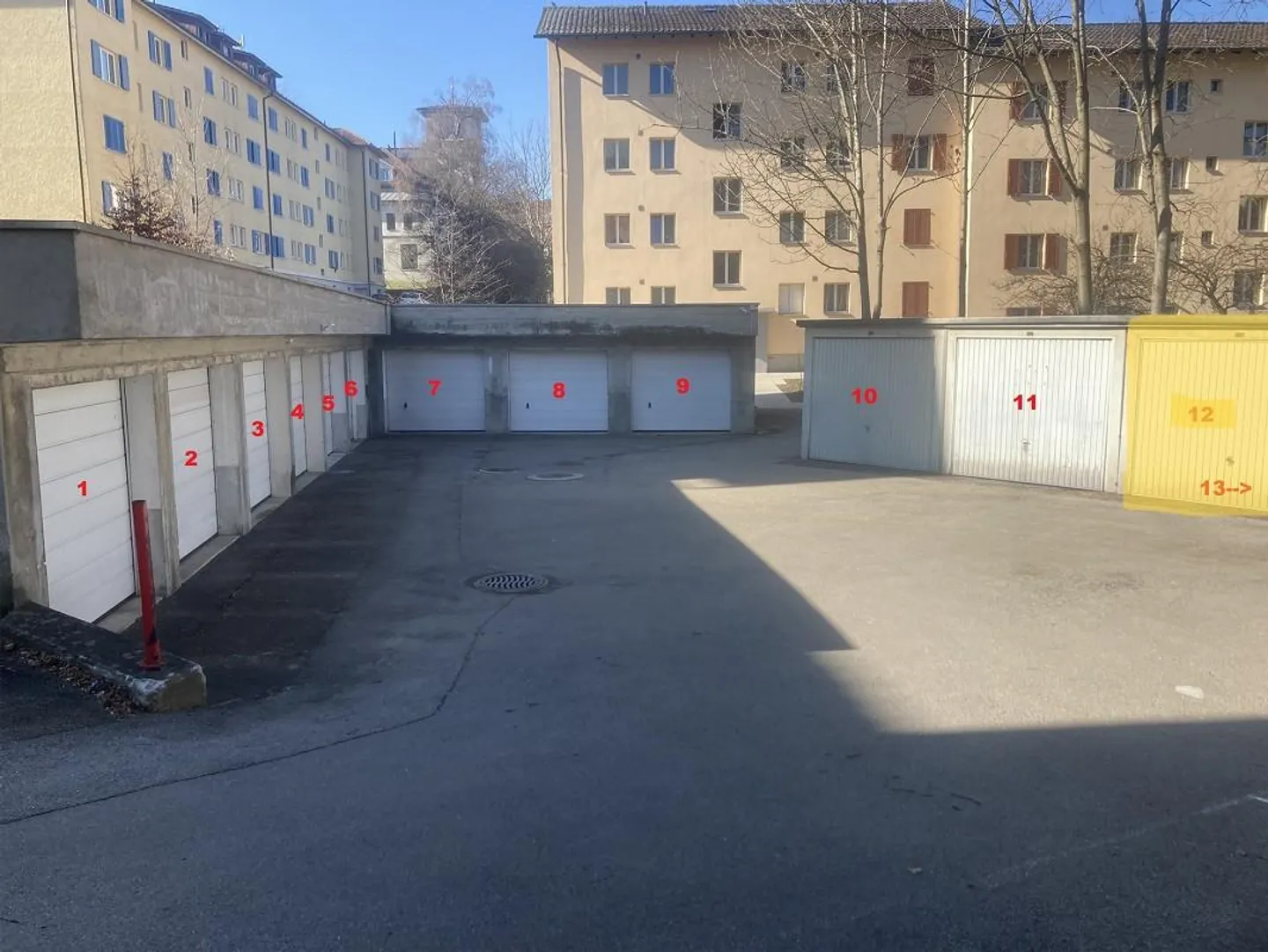 Garagenbox near Grossacker and hospitals - Photo 1 of 3