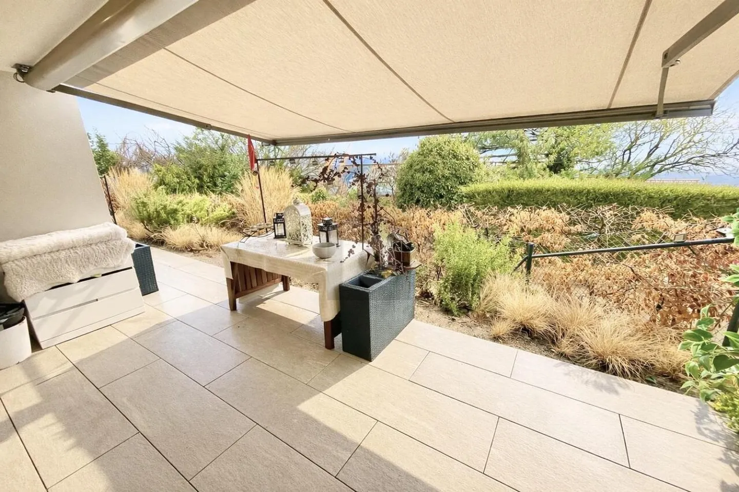 Appartement spacieux avec terrasse - Photo 1 sur 6