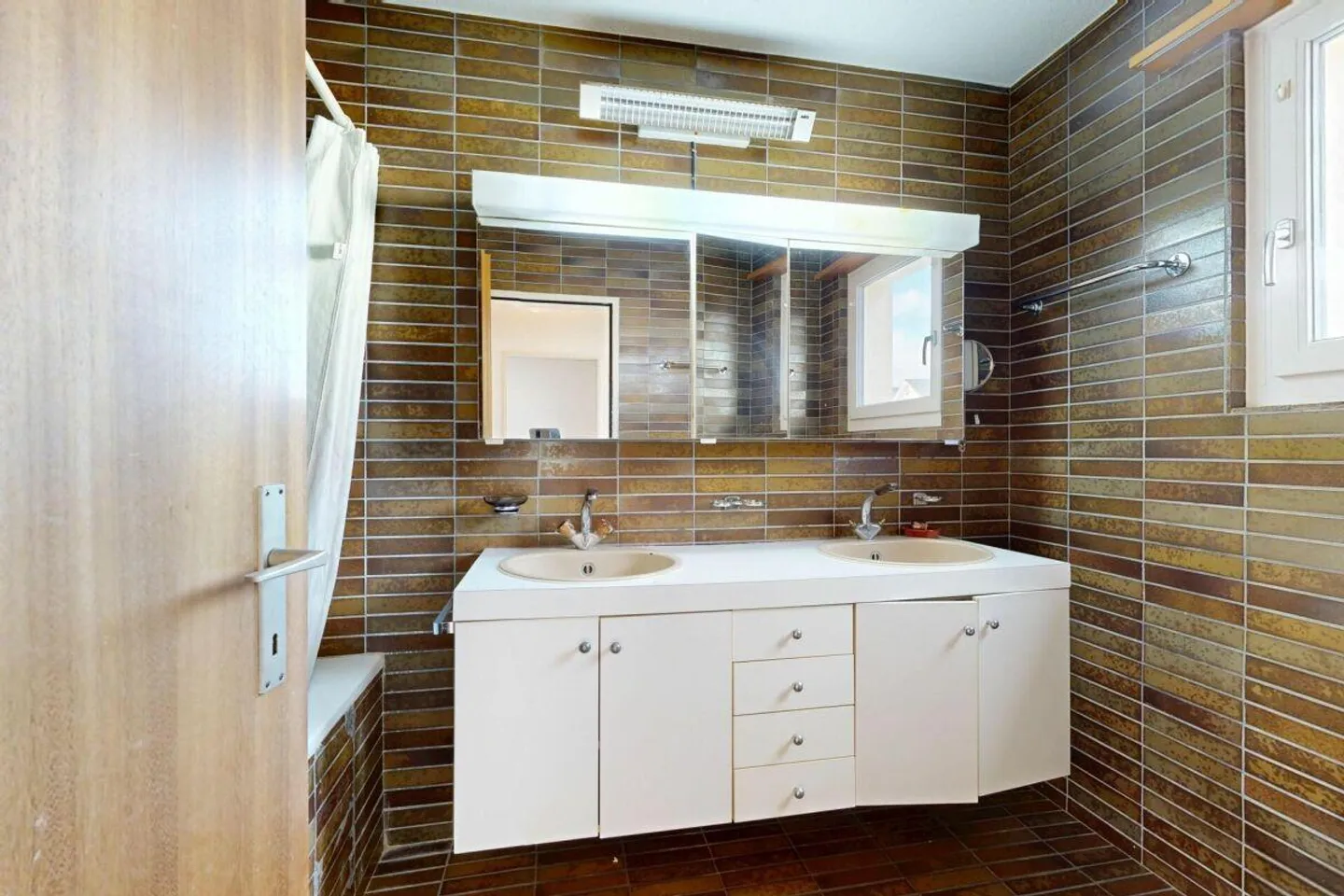 Magnifique maison individuelle dans un endroit familial - Photo 9 sur 15