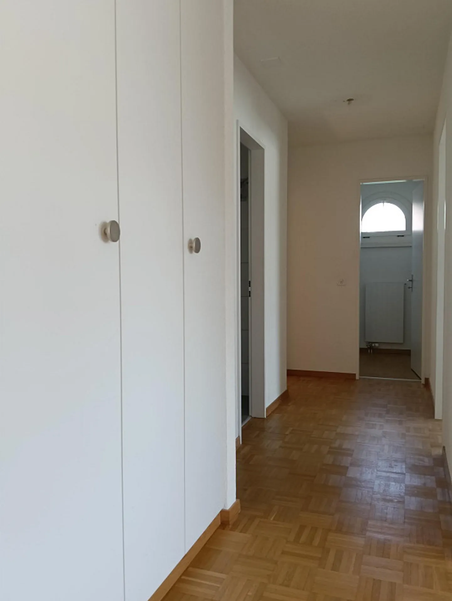 Charmante Wohnung mit Seesicht - Foto 8 von 13