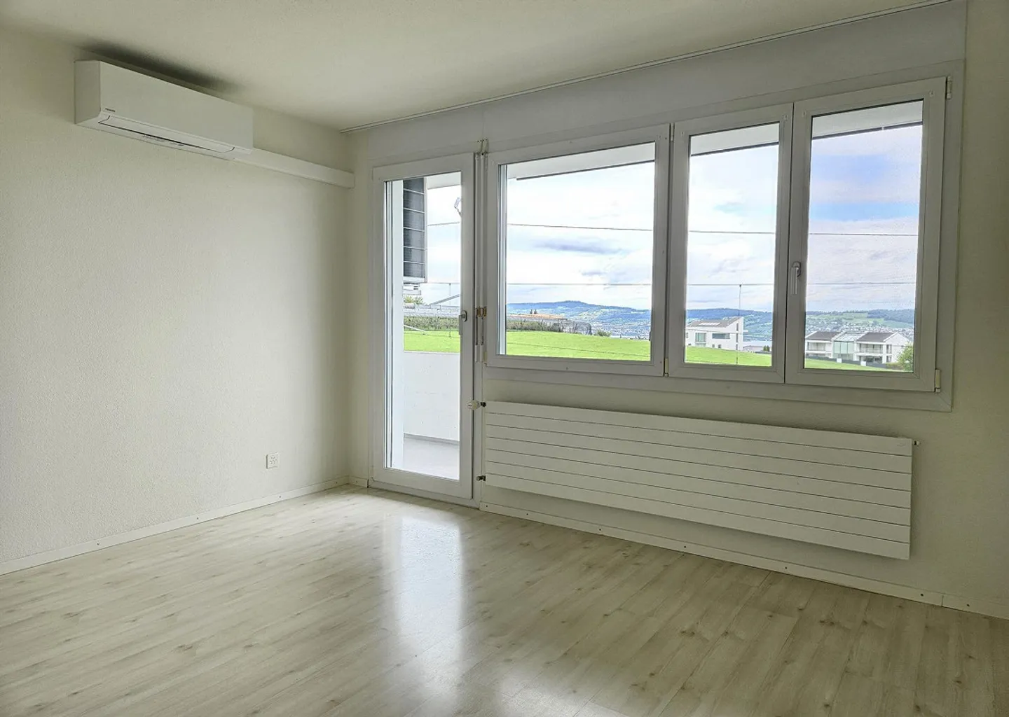 Helle, sehr komfortable, zentral gelegene 6.5-Zi Maisonette Wohnung - Foto 11 von 25