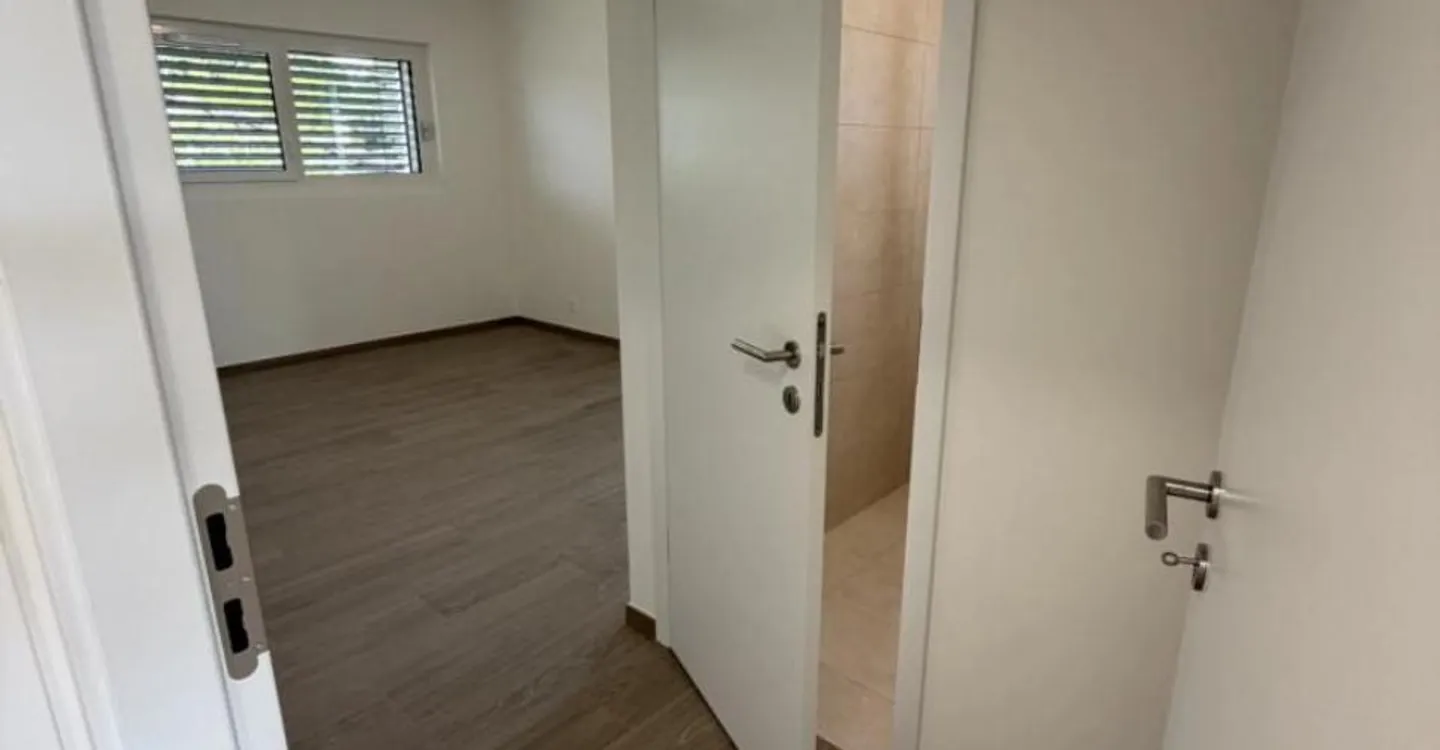 Lot D : Appartement de quatre pièces - Premier étage - Photo 11 sur 12