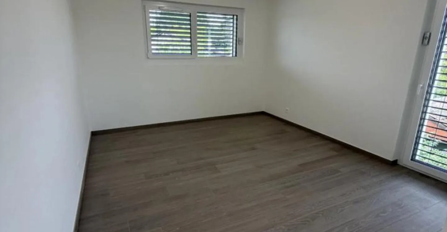 Lot D : Appartement de quatre pièces - Premier étage - Photo 12 sur 12