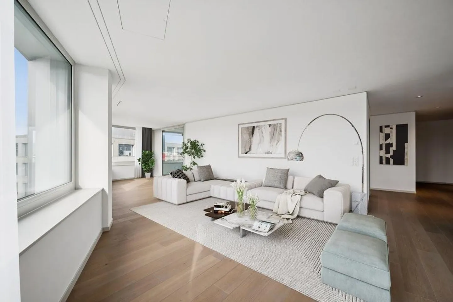 Vie citadine élégante dans la tour Limmat - Photo 6 sur 8