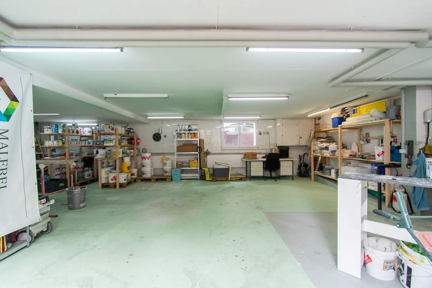 Gewerberaum/Werkstatt/Atelier an zentraler Lage - Photo 2 of 12