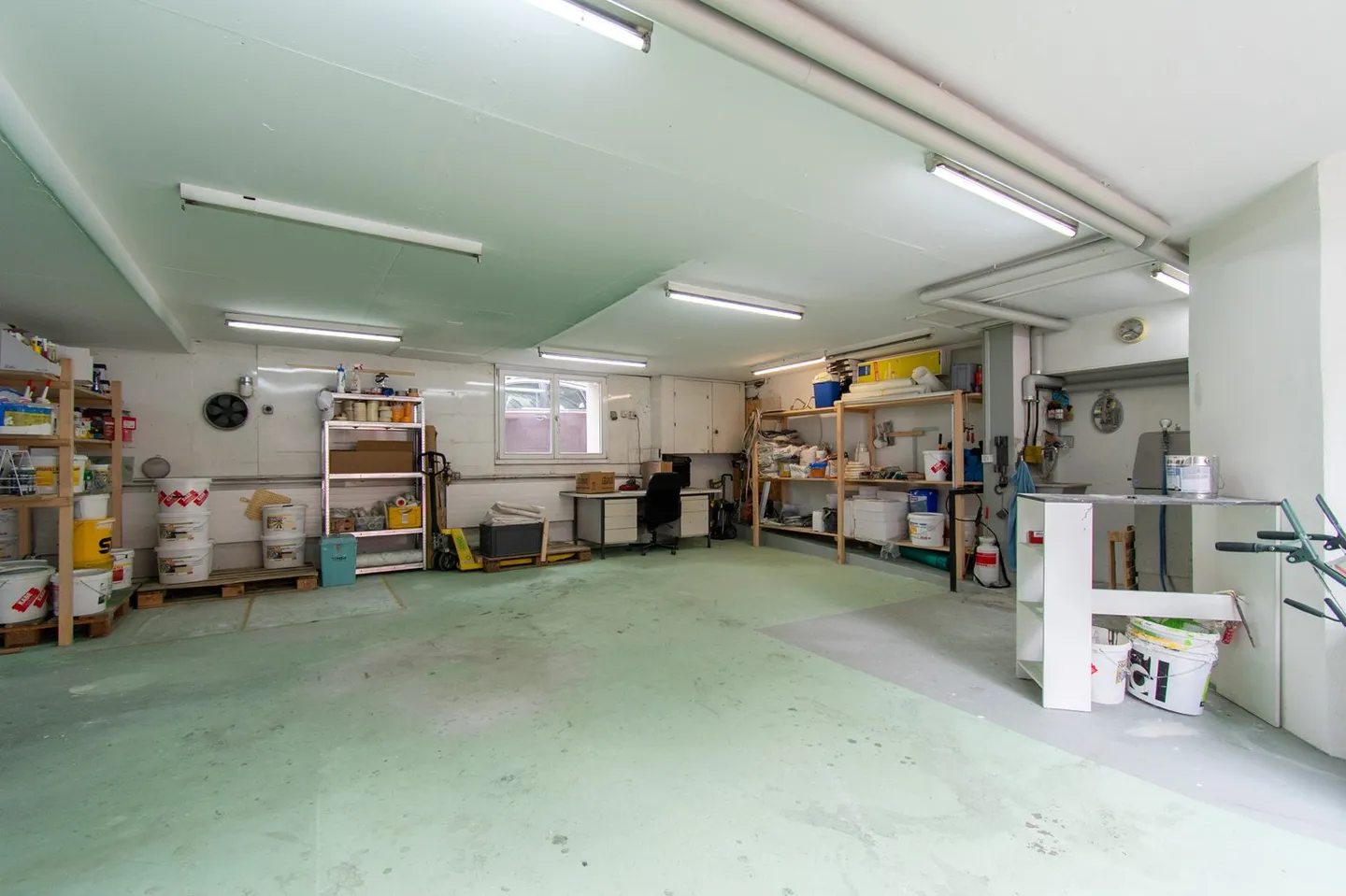 Gewerberaum/Werkstatt/Atelier an zentraler Lage - Photo 3 of 12