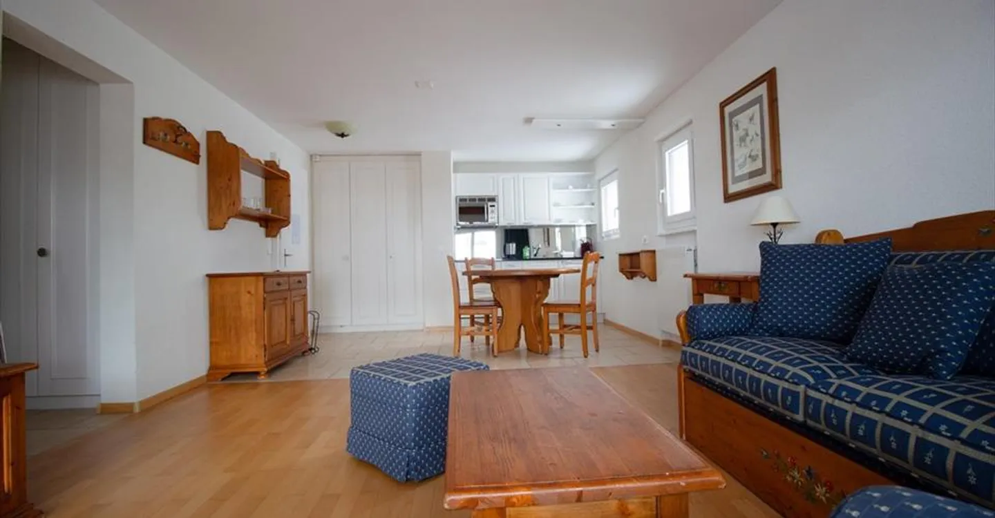 Cozy 1.5 Room Apartment - Photo 1 of 11