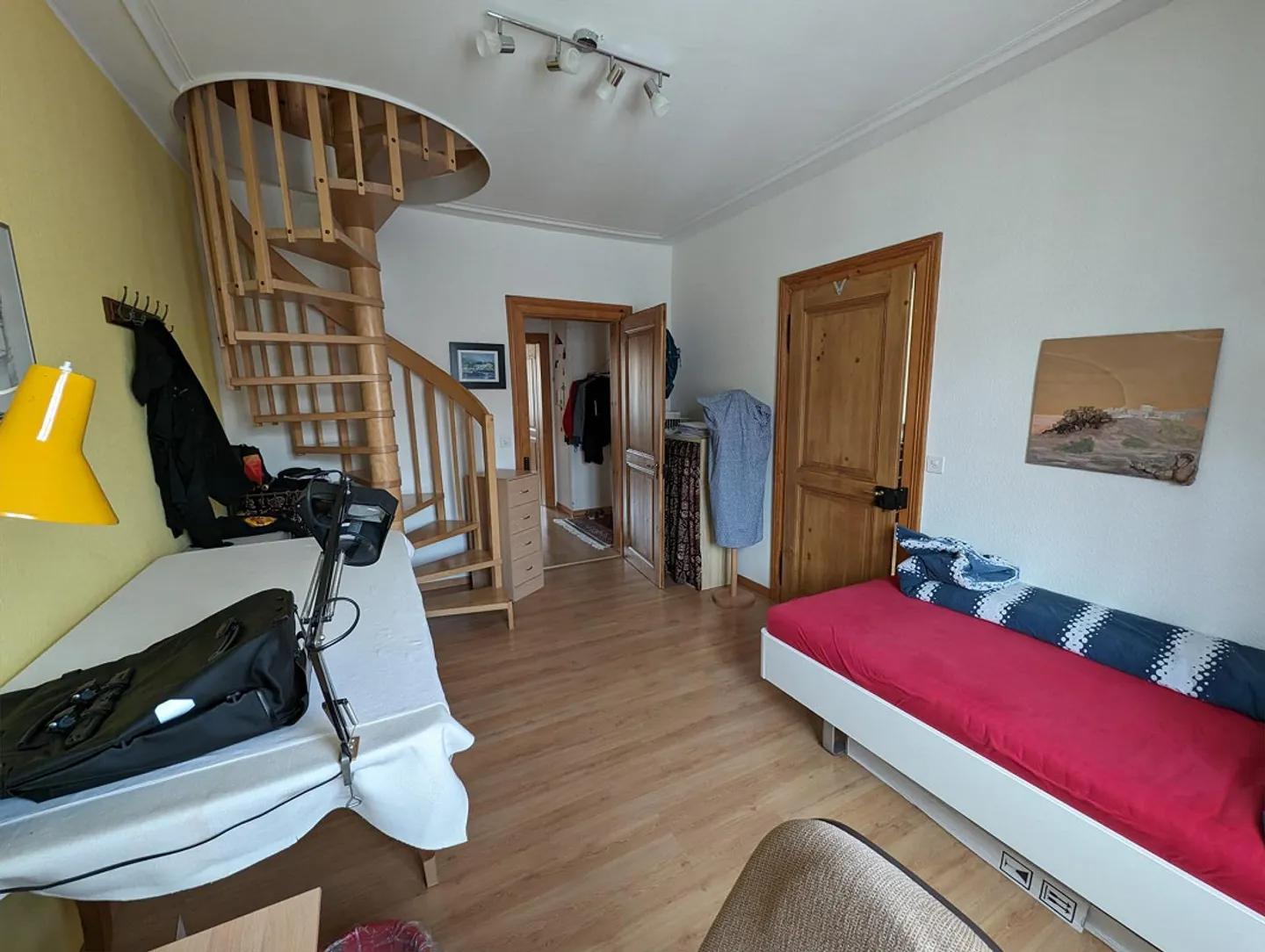 Spacious 4.5-room maisonette penthouse in "Gundeli" - Photo 7 of 11