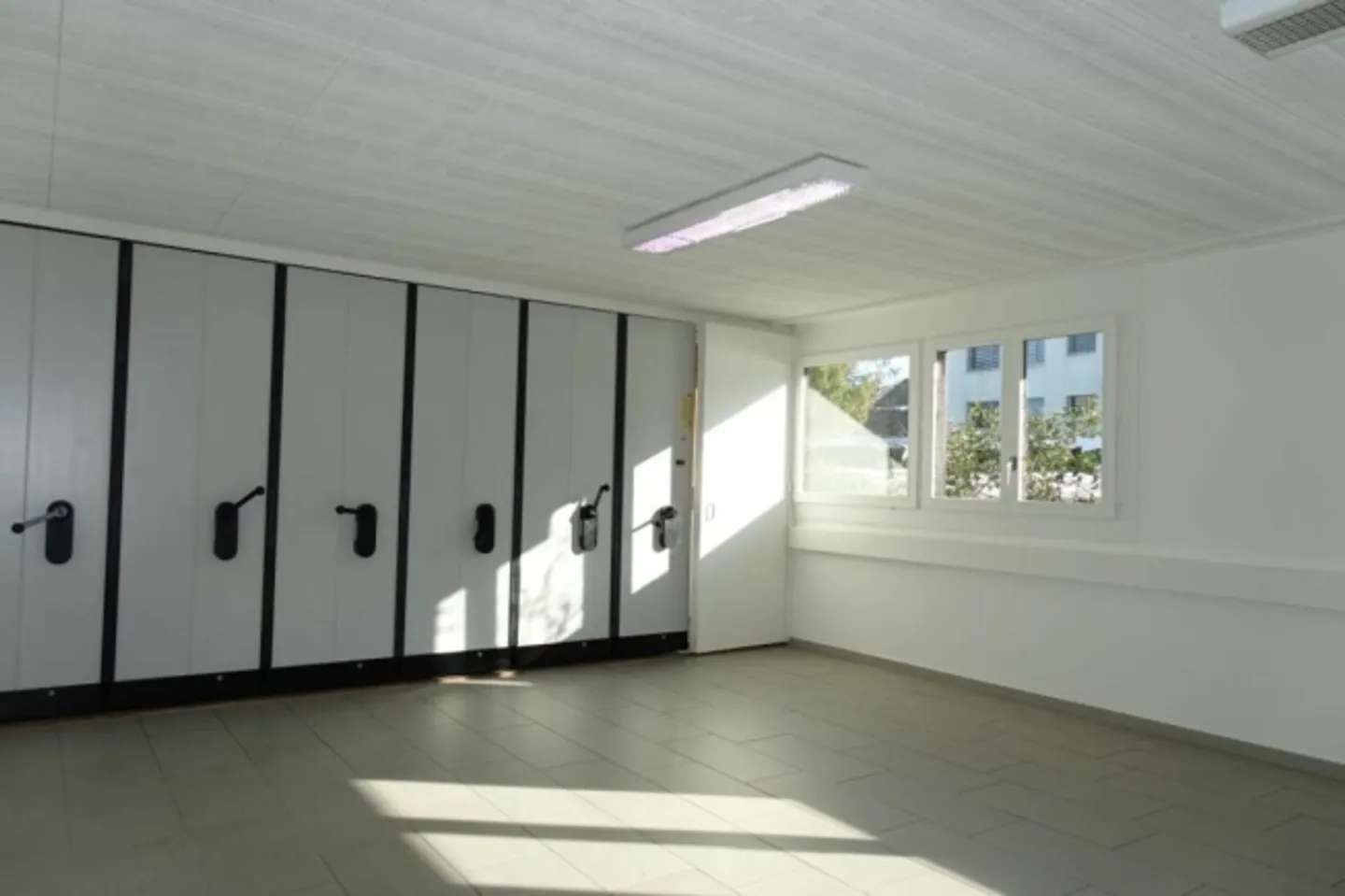 Spazio ufficio in affitto - Foto 16 di 20