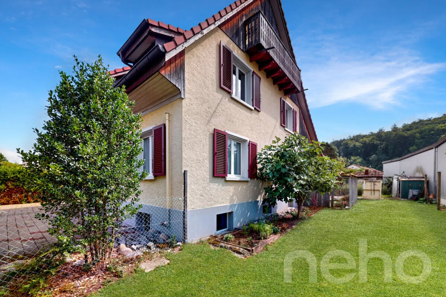 Casa unifamiliare 8 stanze con appartamento separato e riserva di terreno - Foto 11 di 12
