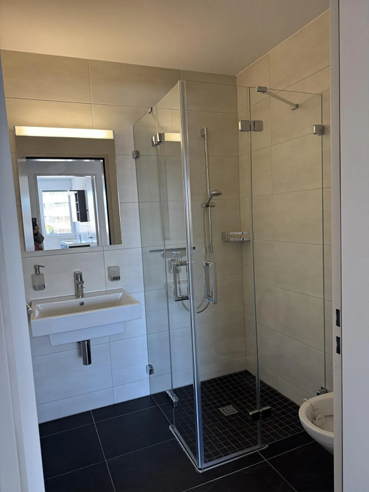 Zu vermieten an ruhiger Lage: attraktive 4 1/2 Zimmerwohnung - Foto 6 von 6