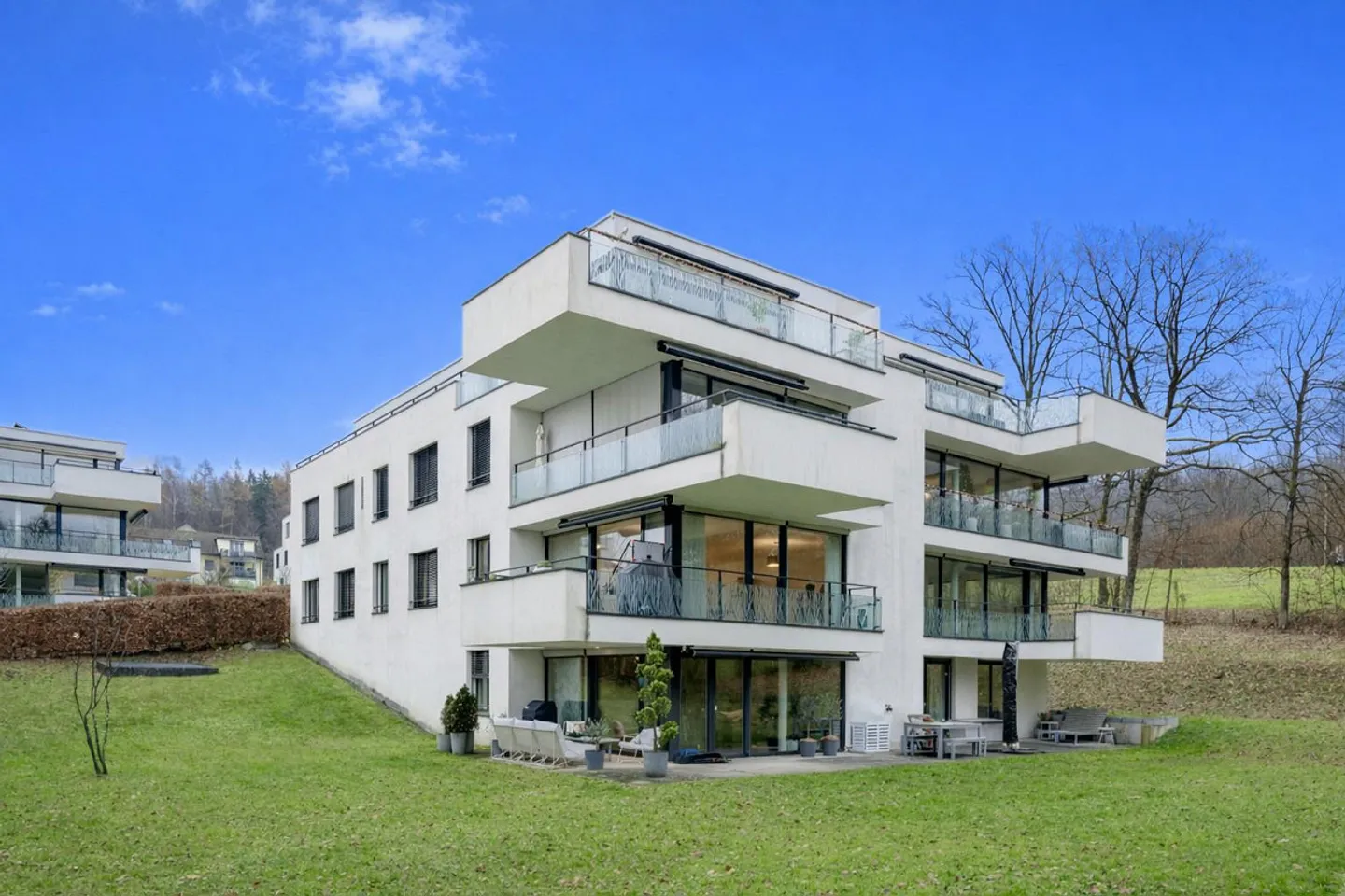 Eleganza Stile in una Posizione Tranquilla - Foto 5 di 6