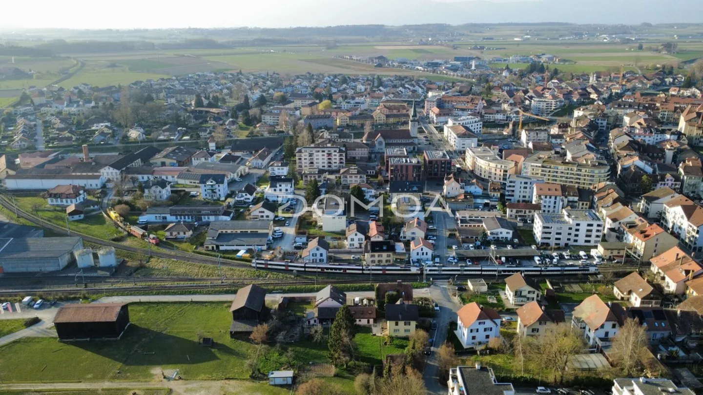 Parcelle avec un grand potentiel de développement - Photo 5 sur 6