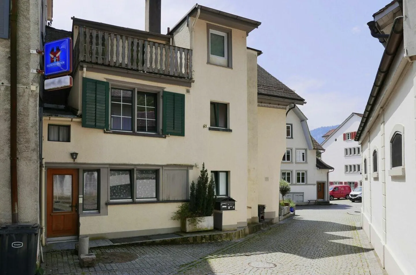 Charmantes Mehrfamilienhaus - Foto 4 von 12