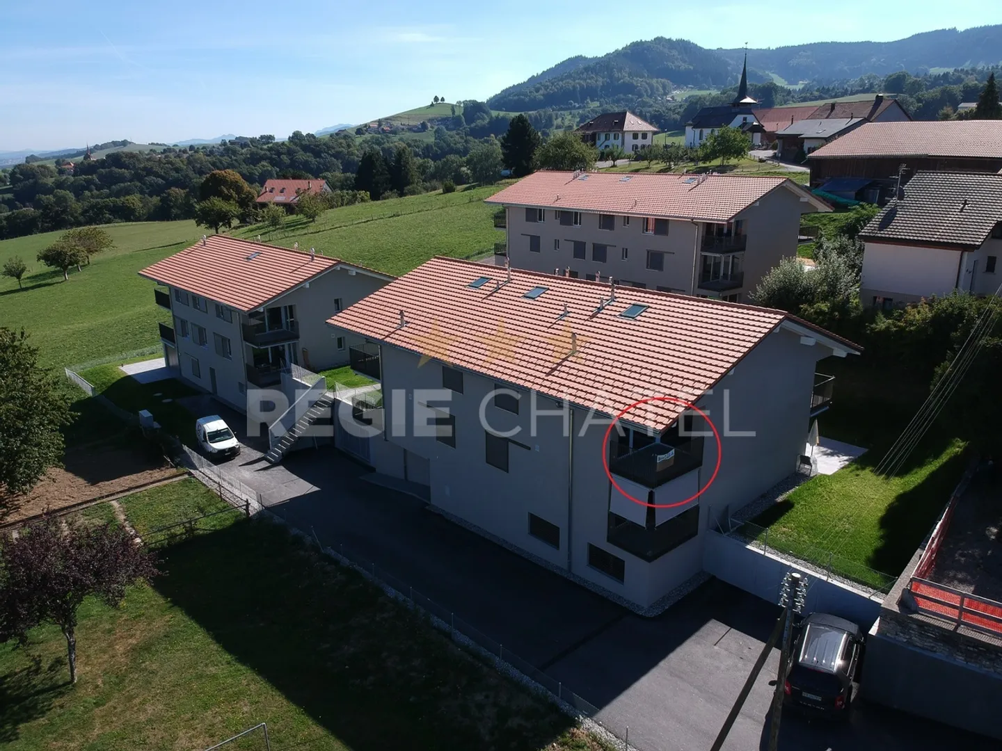 Appartamento 2.5 camere affascinante - Foto 2 di 7