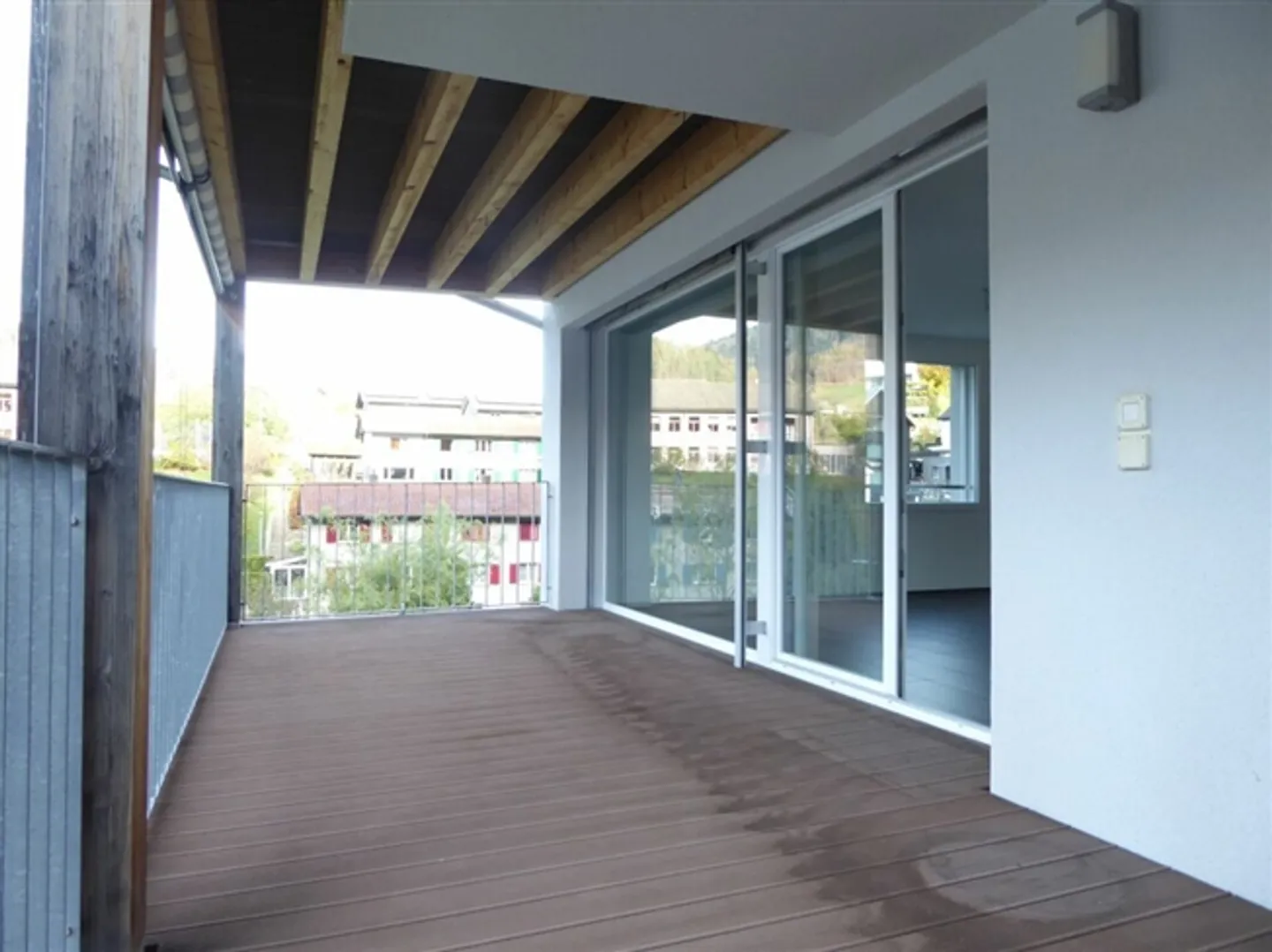 modern 4 1/2-room apartment with large balcony - Photo 8 of 19