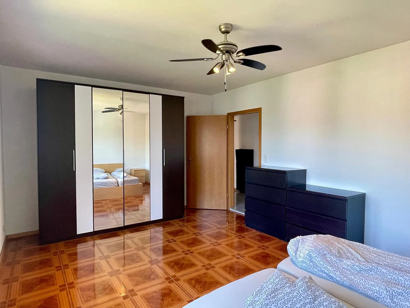 Appartamento arredato di 2,5 stanze nel quartiere Breite - Foto 5 di 8