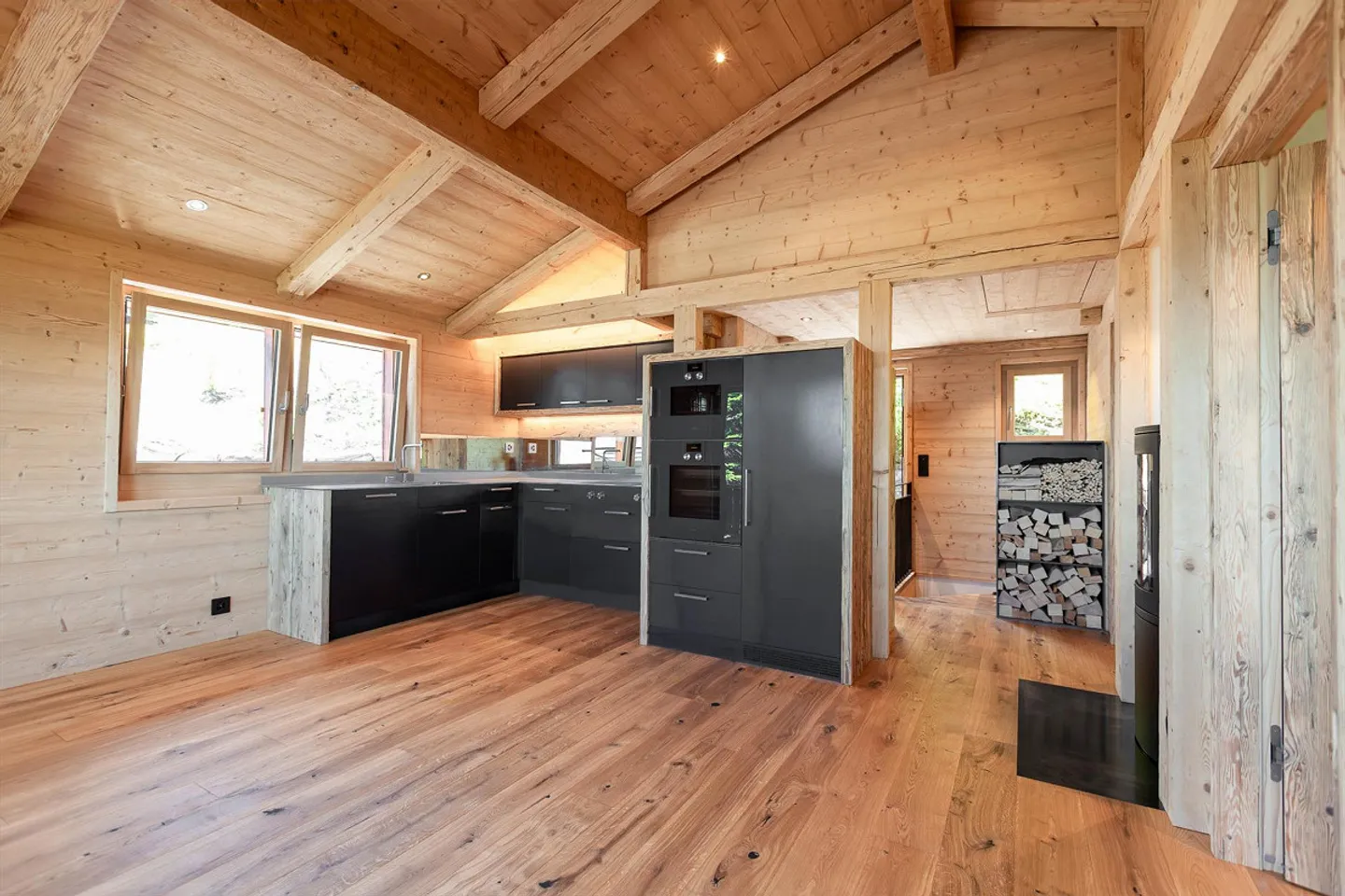 Magnifique CHALET ALPIN au Maienberg - Photo 3 sur 9