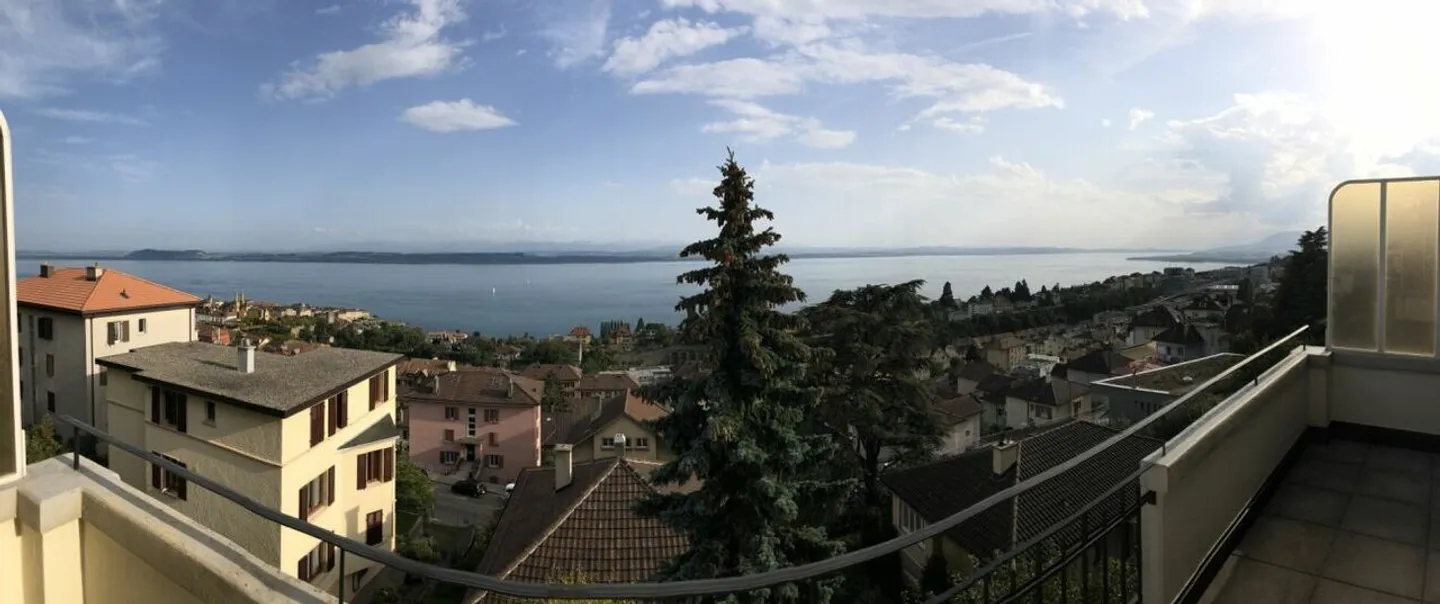 Bellissimo appartamento luminoso con vista sul lago - Alpes 84, Neuchâtel - Foto 2 di 14