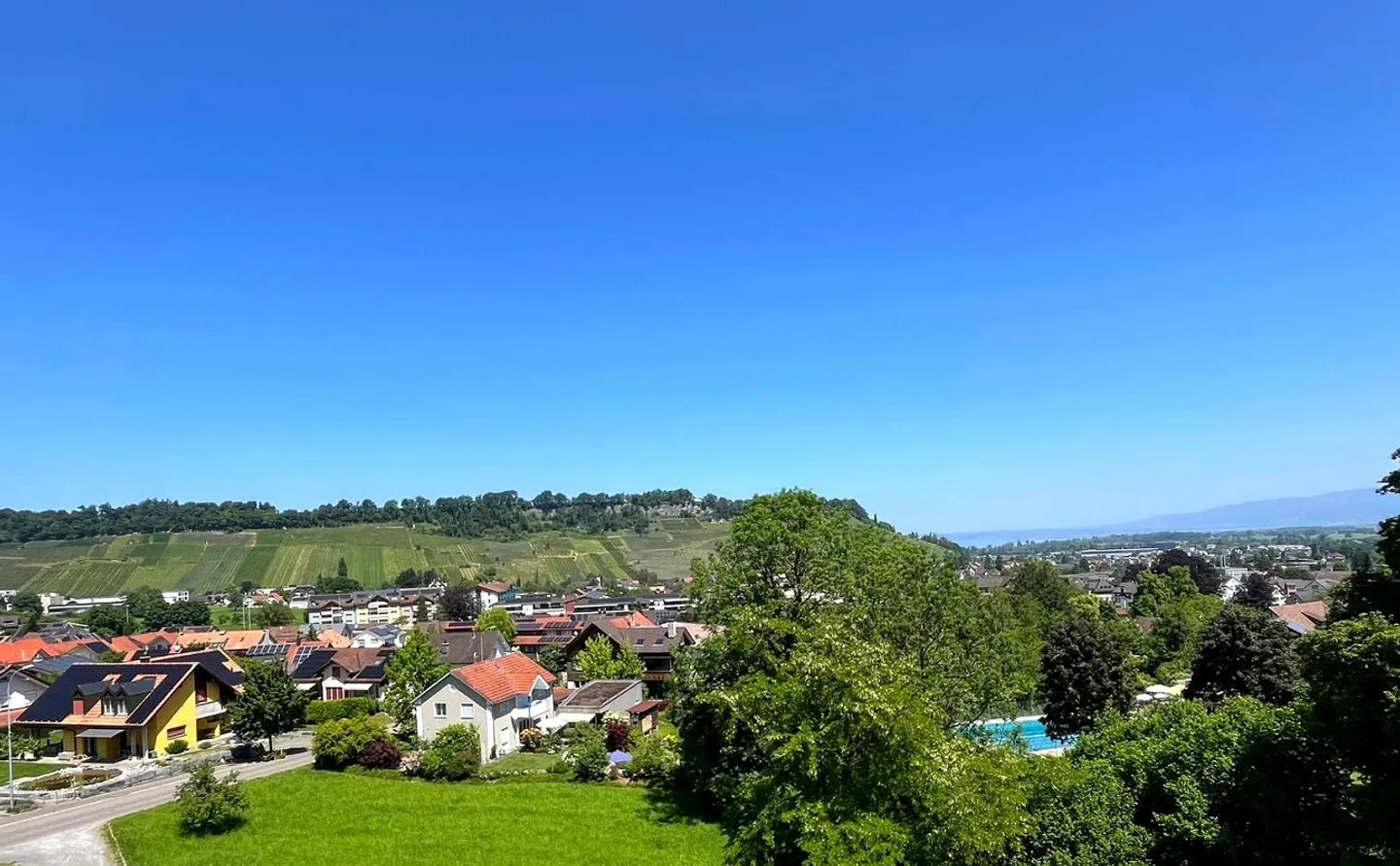 Nuovo, moderno, tranquillo e con una vista meravigliosa - Foto 9 di 9