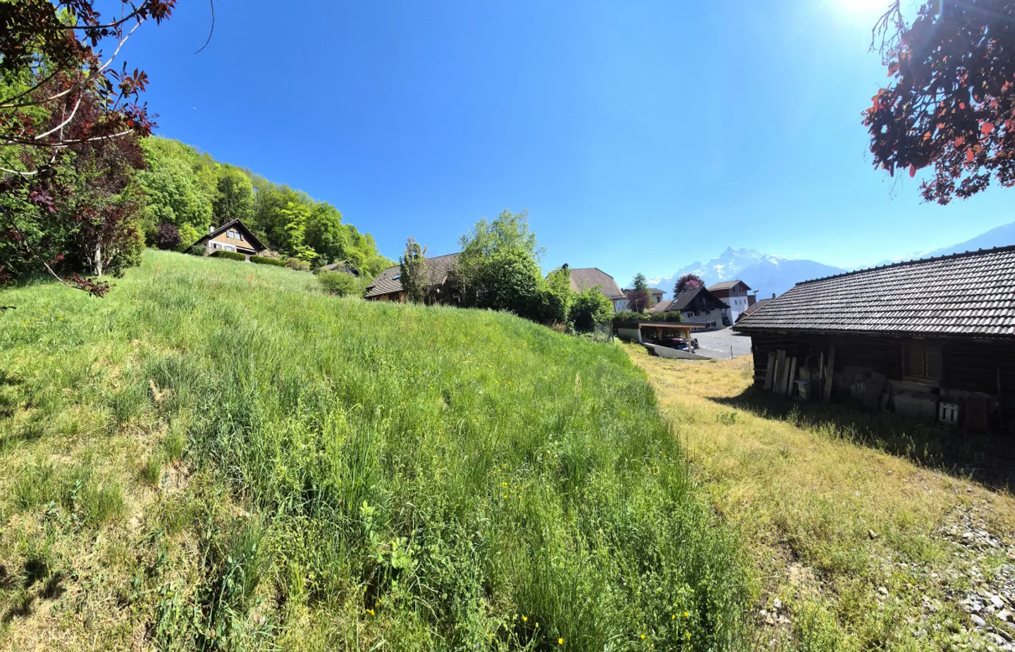 Wunderschönes Grundstück mit Panoramablick - Foto 1 von 3