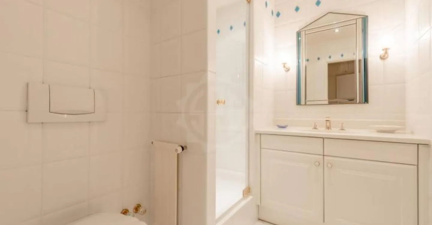 8-Zimmer-Wohnung - Foto 10 von 11