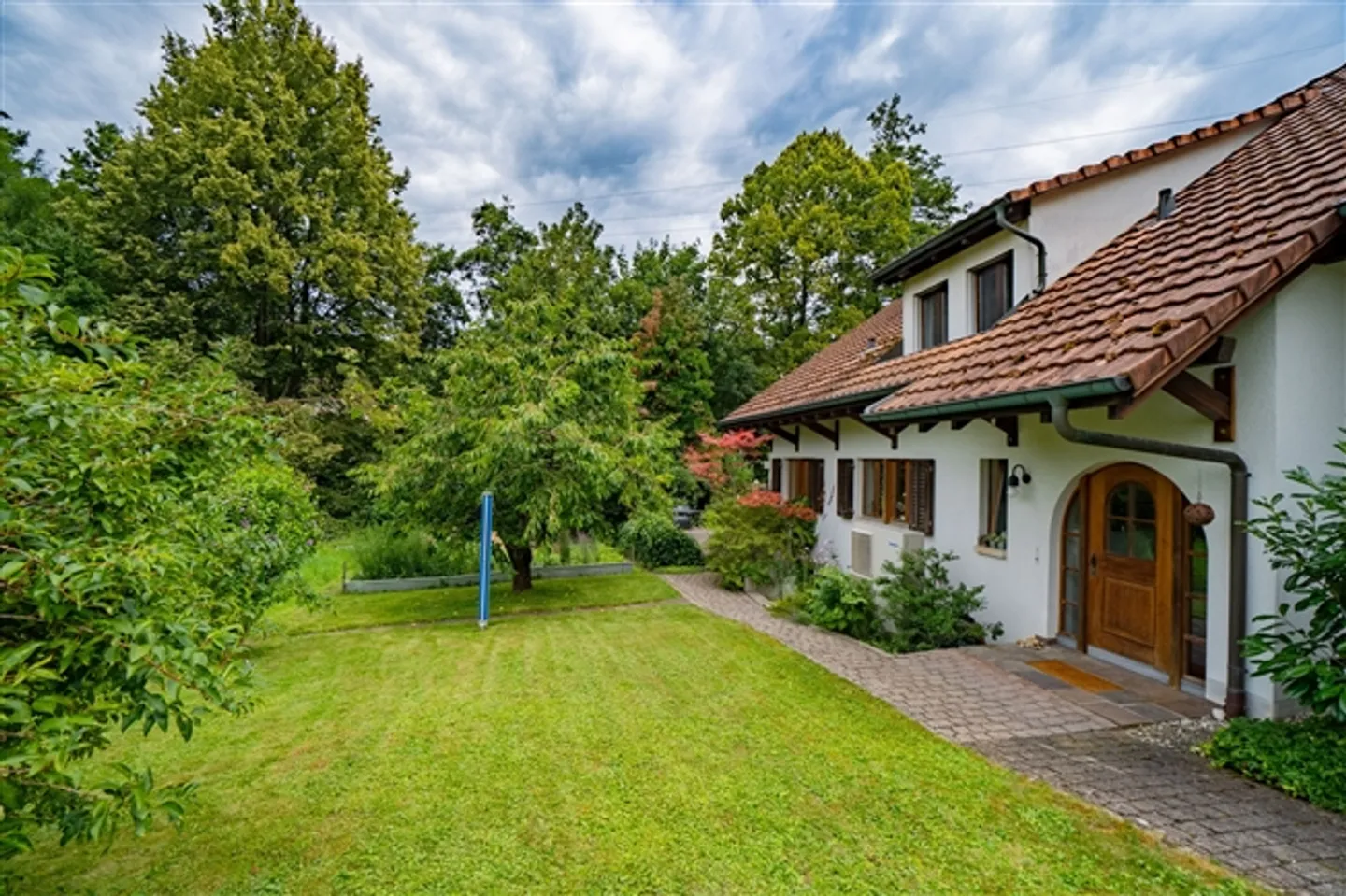 Paradis familial de 6,5 pièces - Photo 1 sur 13