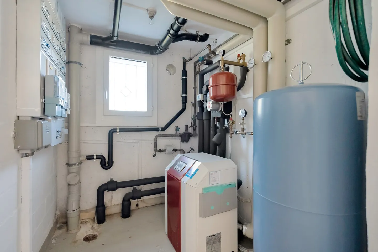 Maison individuelle indépendante avec double garage à Jegenstorf - Photo 16 sur 25