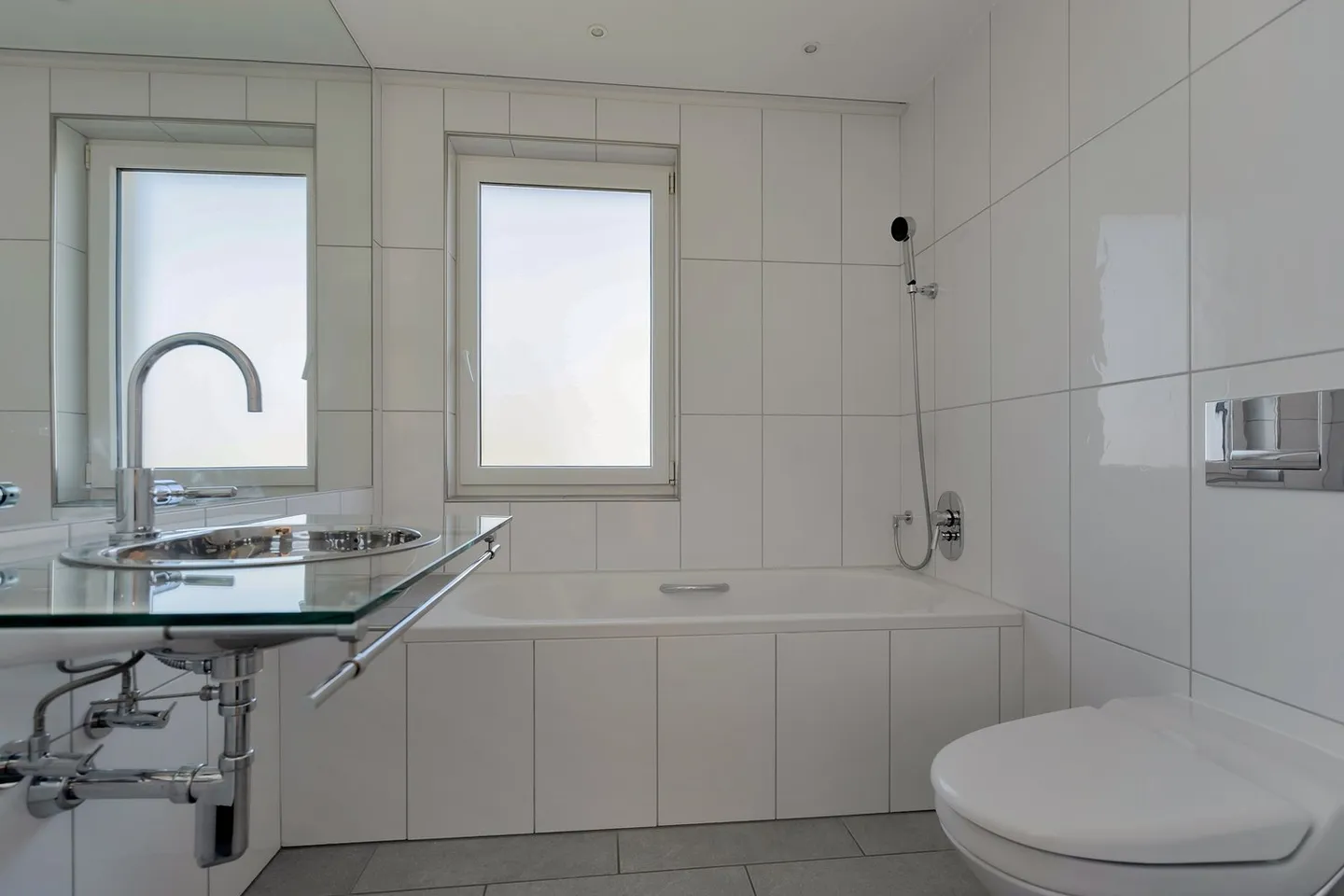 Maison individuelle indépendante avec double garage à Jegenstorf - Photo 14 sur 25